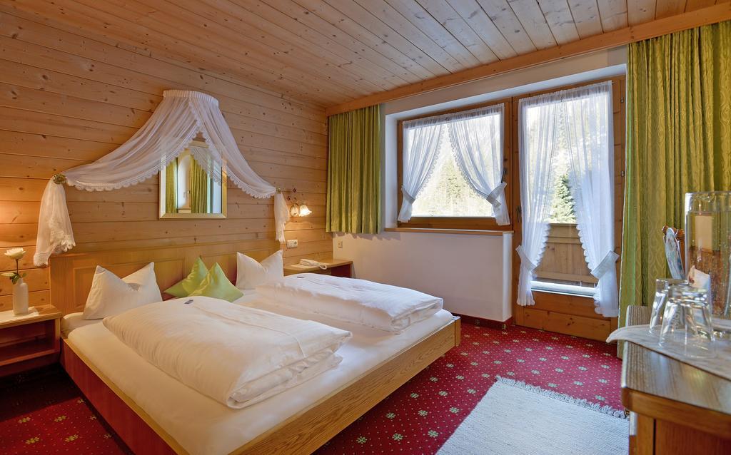 Hotel Laendenhof Superior Mayrhofen Ngoại thất bức ảnh
