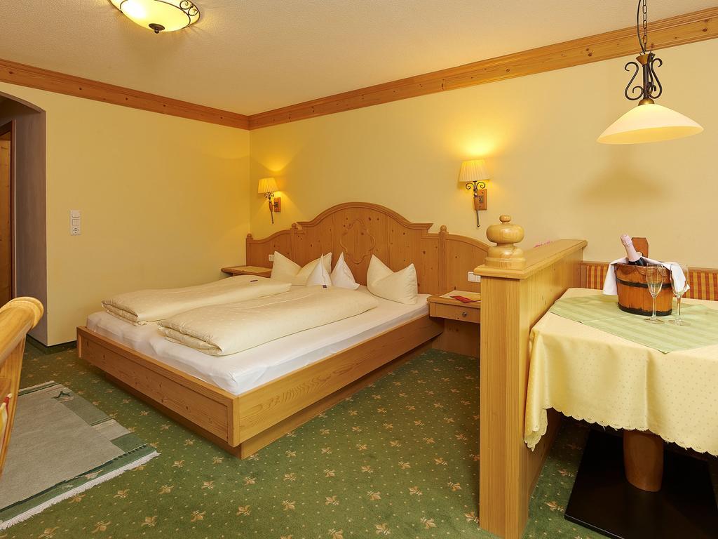Hotel Laendenhof Superior Mayrhofen Phòng bức ảnh