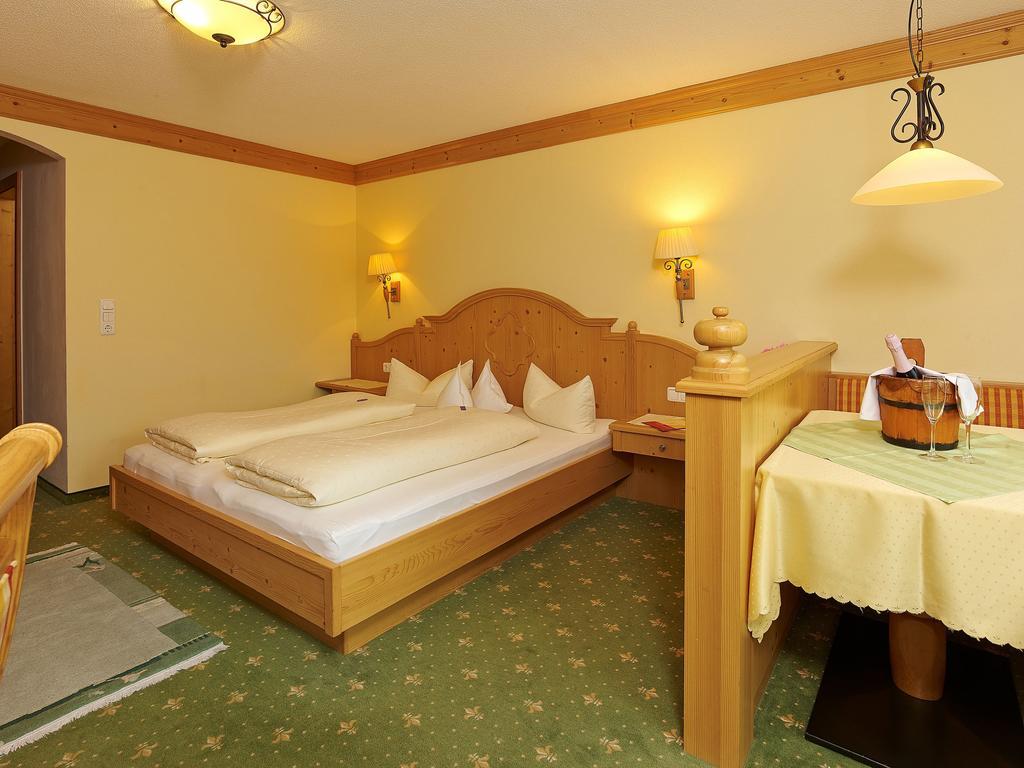 Hotel Landenhof Superior Mayrhofen Phòng bức ảnh