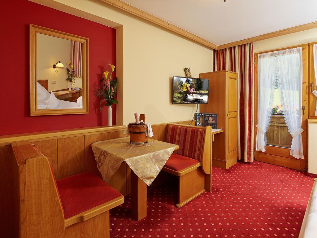 Hotel Laendenhof Superior Mayrhofen Phòng bức ảnh