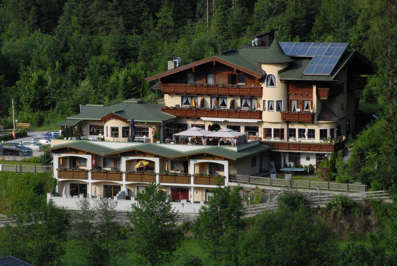 Hotel Laendenhof Superior Mayrhofen Ngoại thất bức ảnh